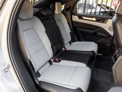 2026 Porsche Cayenne Cayenne S E-Hybrid Coupe
