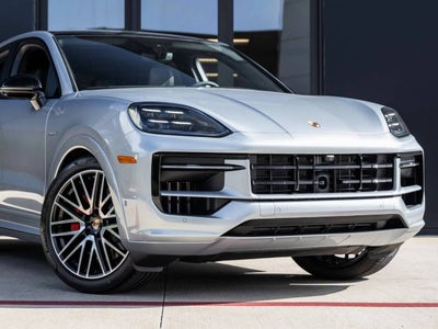 2025 Porsche Cayenne Cayenne S E-Hybrid Coupe