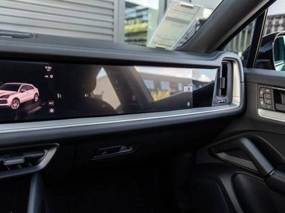 2025 Porsche Cayenne S E-Hybrid Coupe