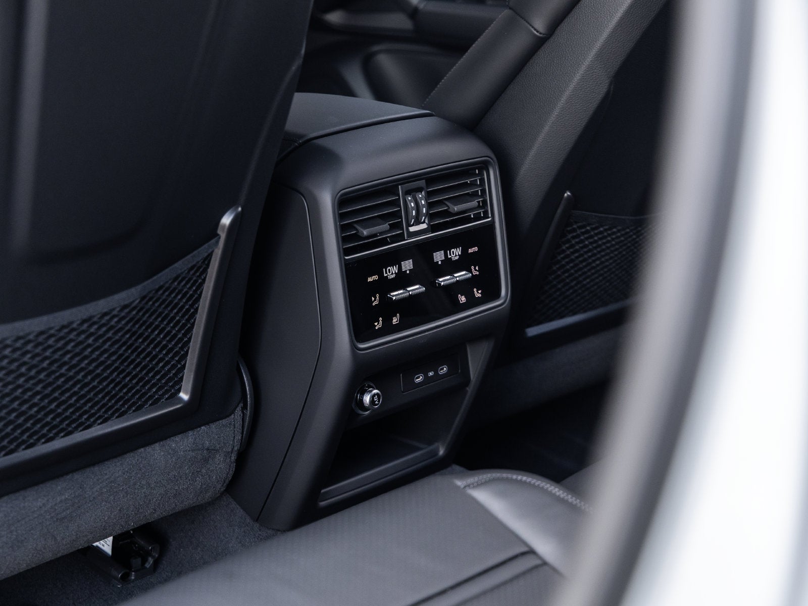 2026 Porsche Cayenne Cayenne S E-Hybrid Coupe