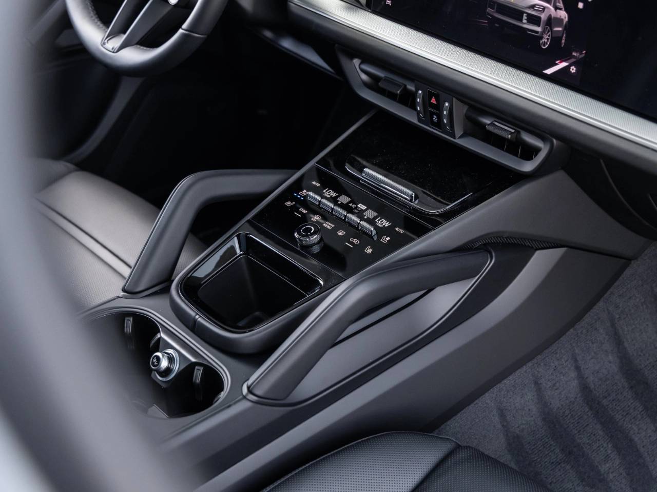 2026 Porsche Cayenne Cayenne S E-Hybrid Coupe