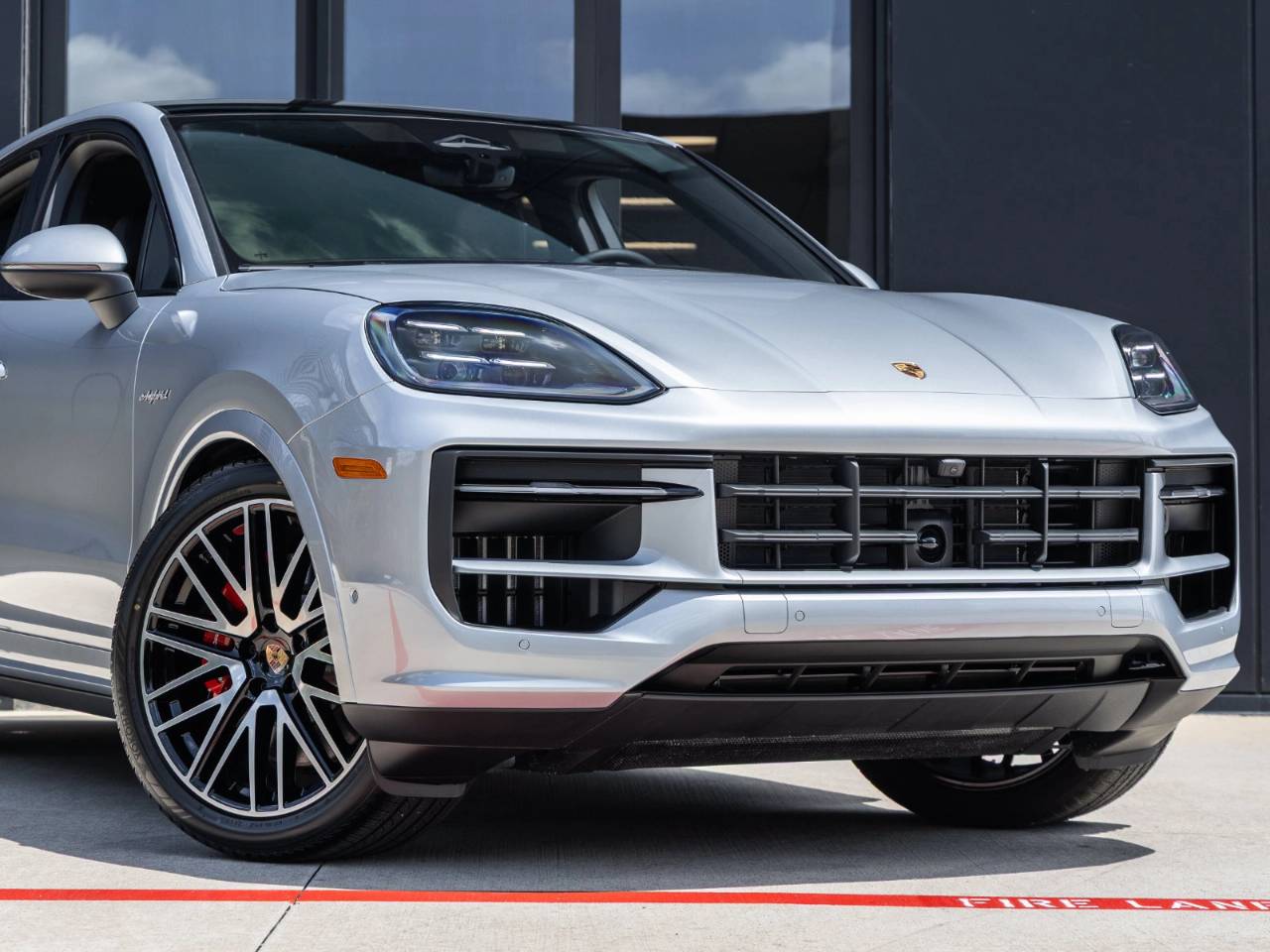 2026 Porsche Cayenne Cayenne S E-Hybrid Coupe