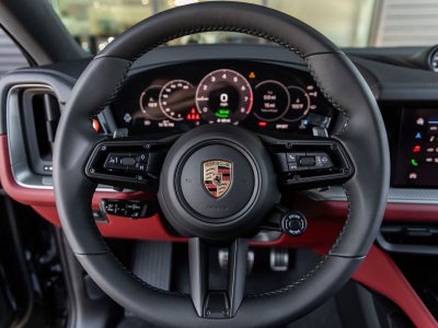 2025 Porsche Cayenne S E-Hybrid Coupe