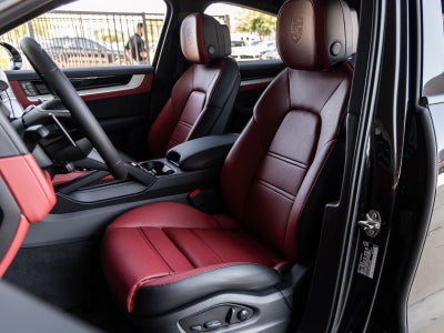 2025 Porsche Cayenne S E-Hybrid Coupe