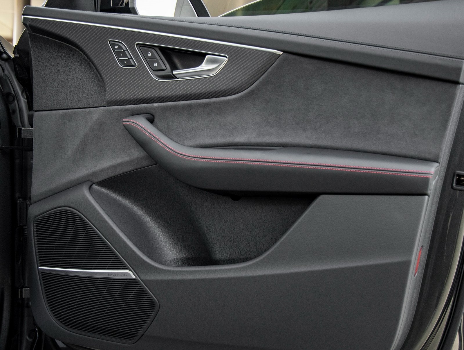 2024 Audi RS Q8 4.0T quattro