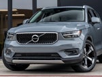 2021 Volvo XC40 Momentum