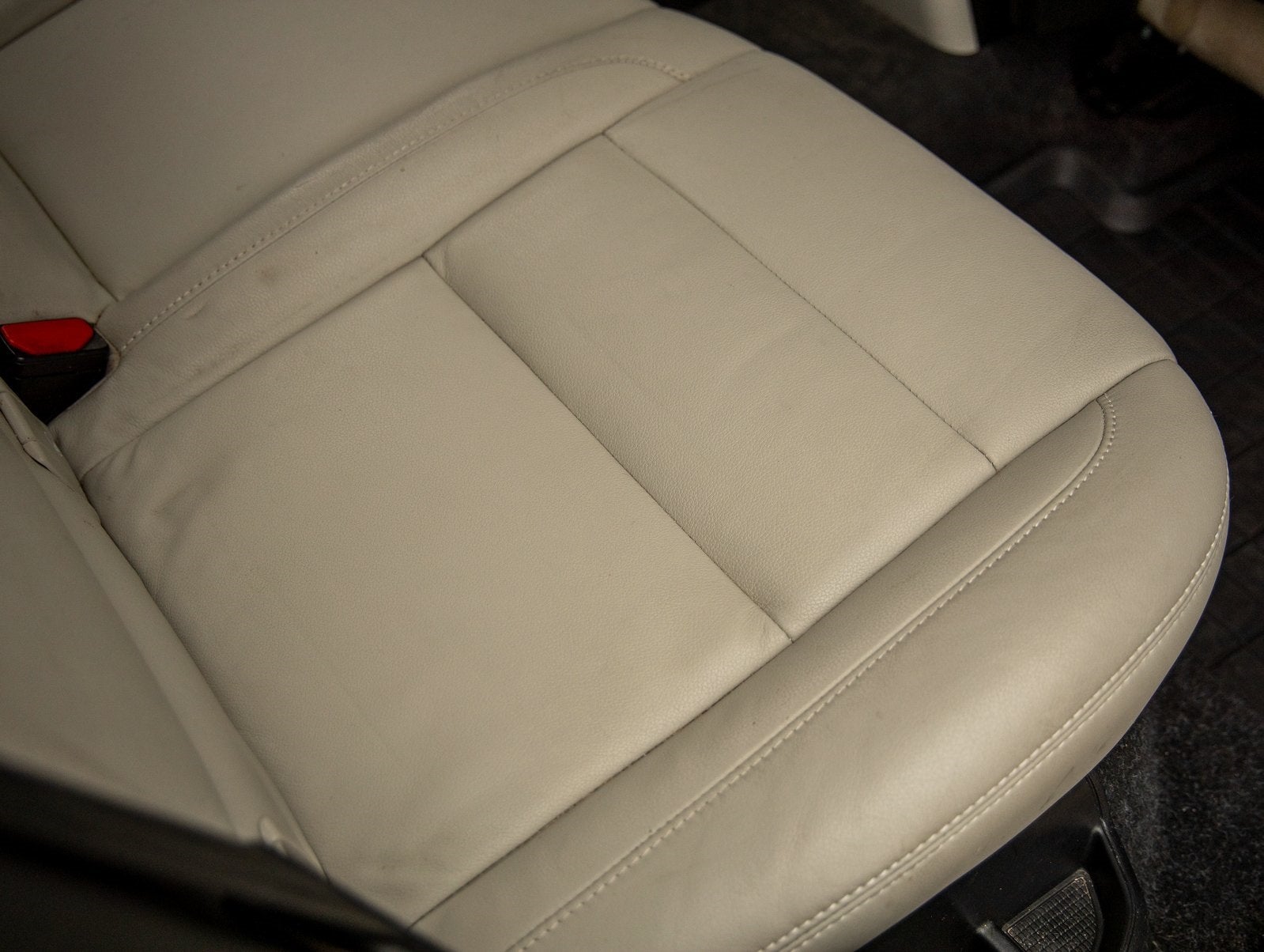 2021 Volvo XC40 Momentum