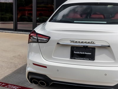 2022 Maserati Ghibli Modena