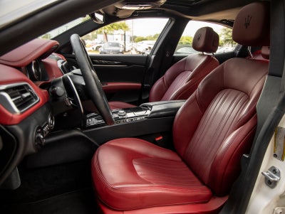 2022 Maserati Ghibli Modena