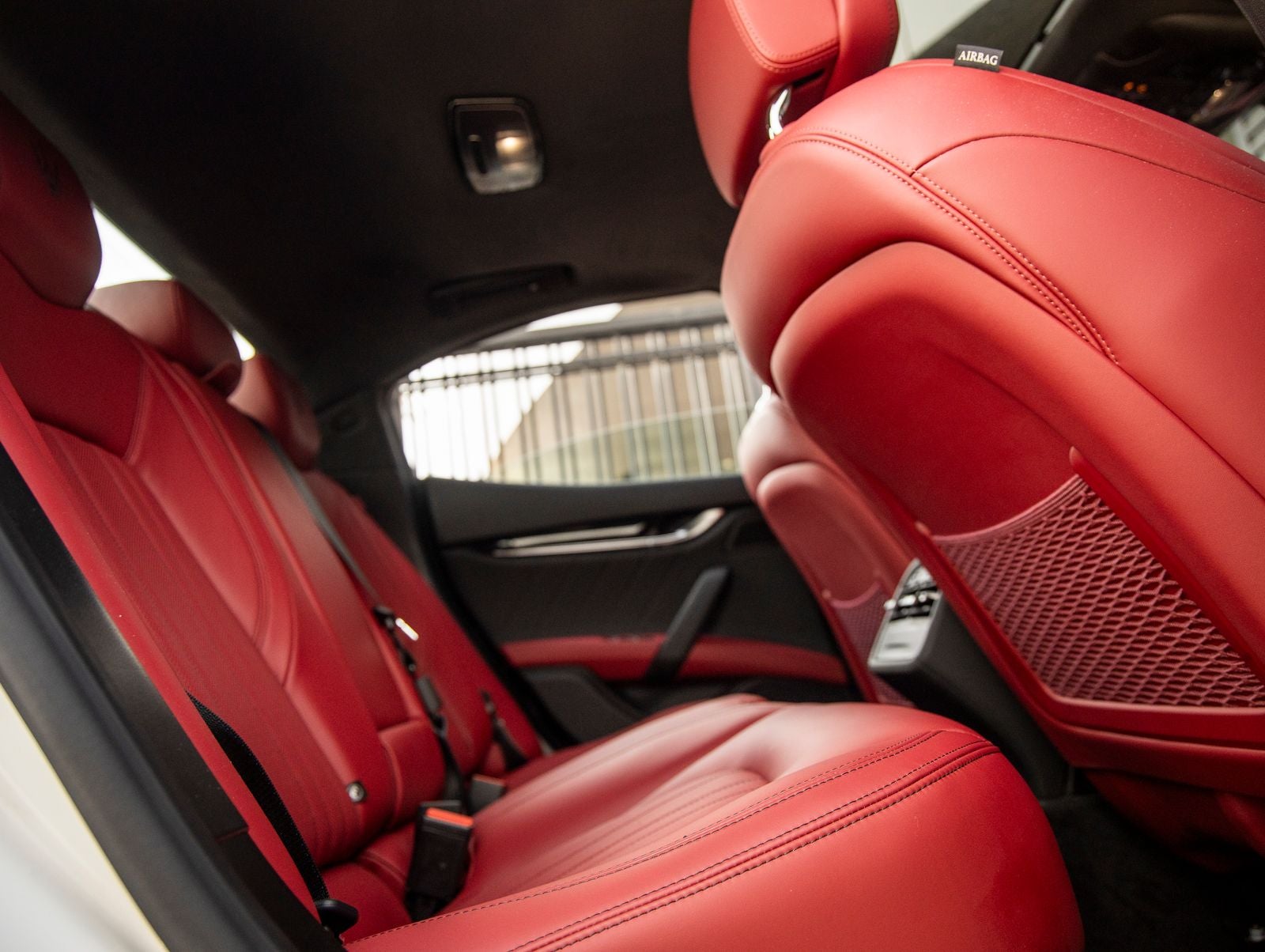 2022 Maserati Ghibli Modena