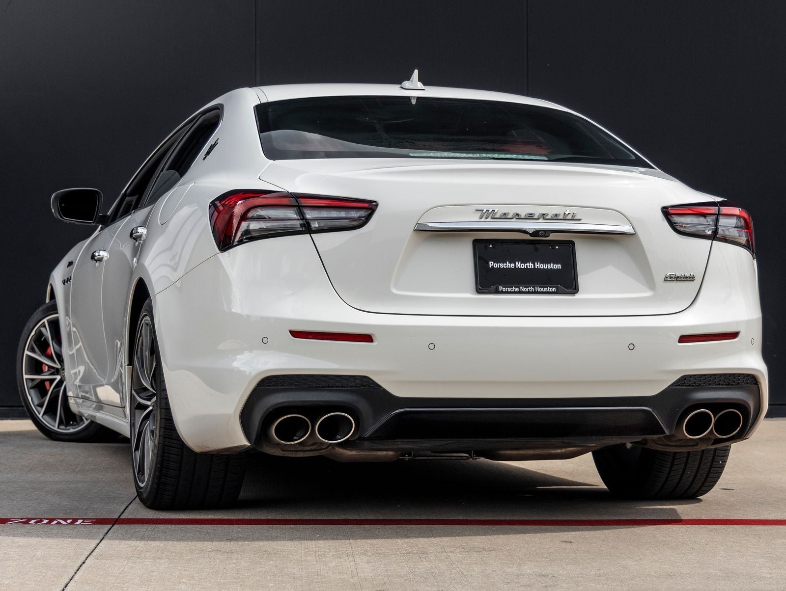 2022 Maserati Ghibli Modena
